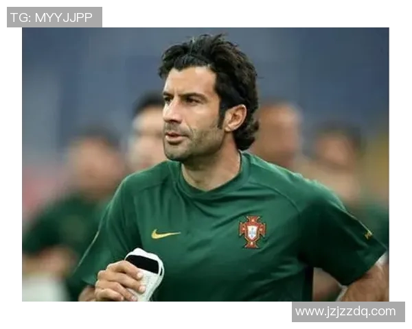 足球明星复古风格的经典照片展现男人的魅力与激情